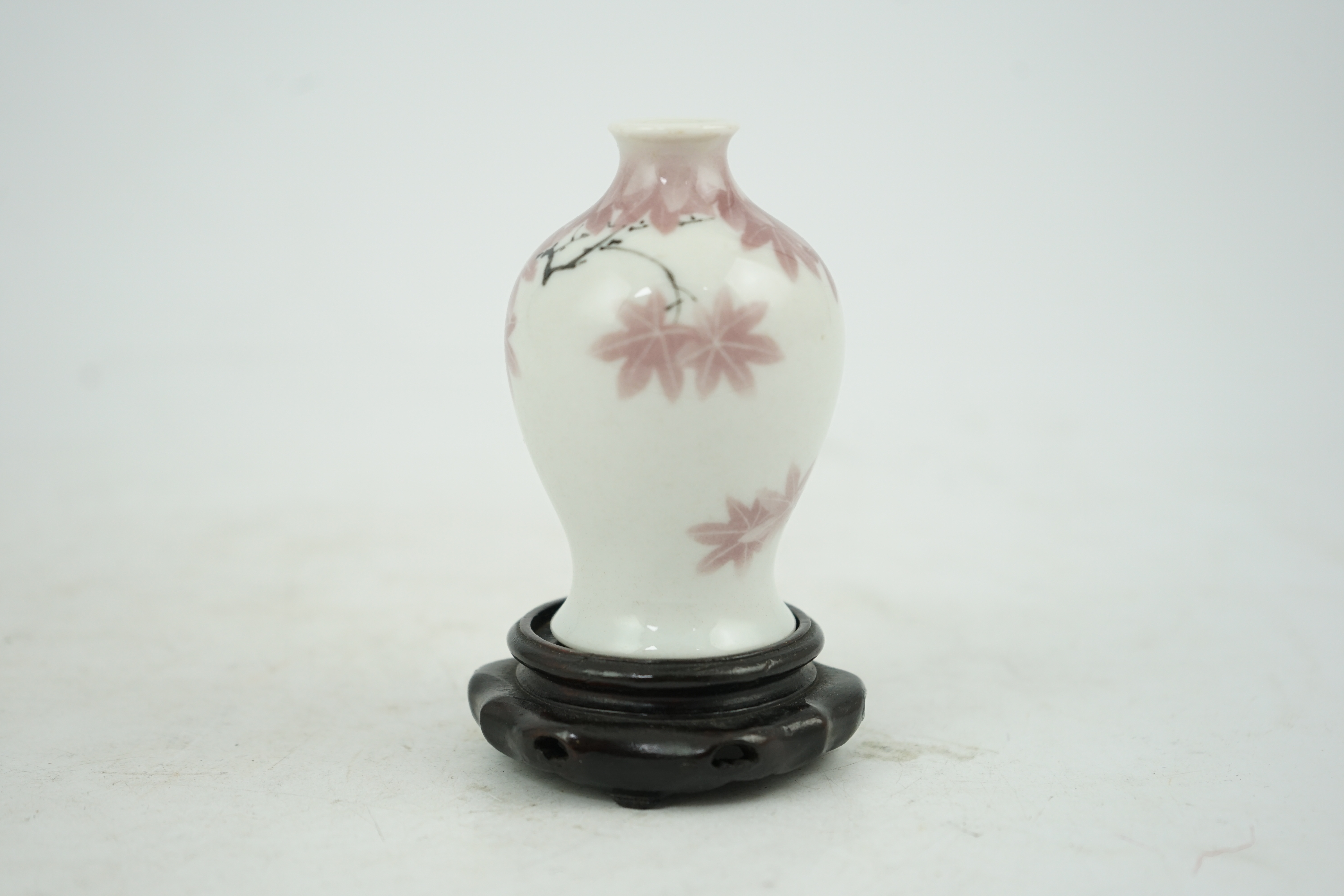 Makuzu Kozan, a miniature baluster vase, c.1900-10